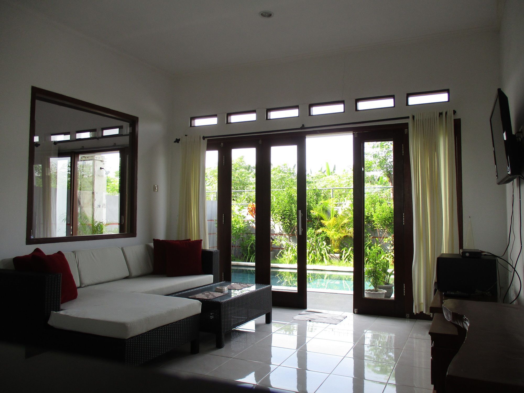 Villa Dencarik بوليلينغْ المظهر الخارجي الصورة